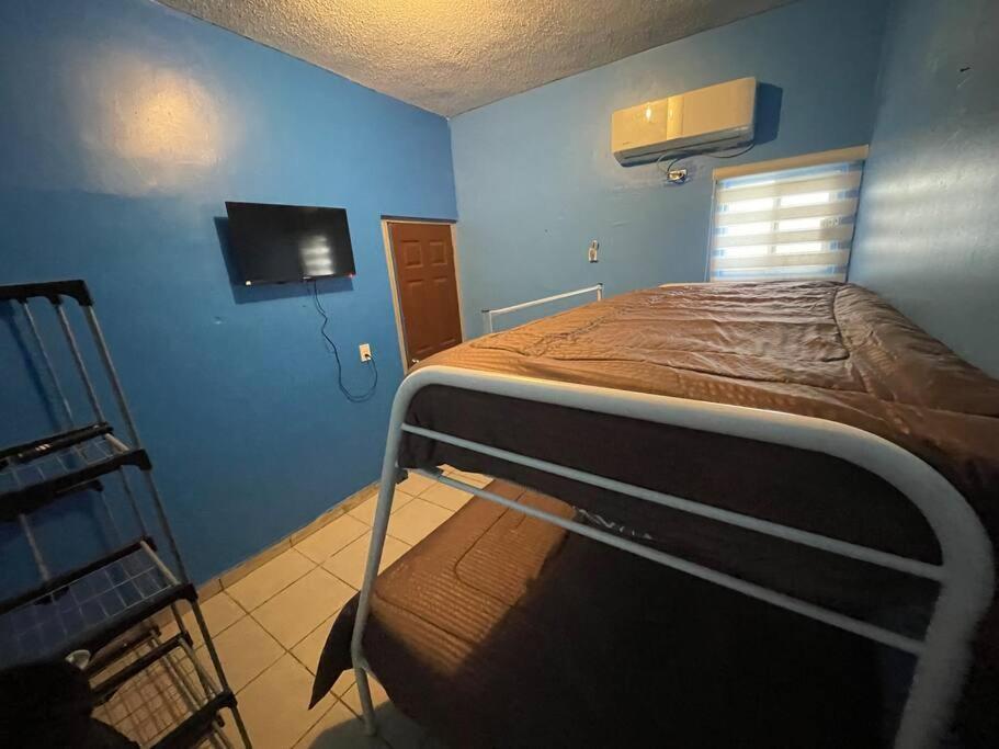 Casa Granada Cercana A Consulado Y Aeropuerto. Σιουδάδ Χουάρες Εξωτερικό φωτογραφία